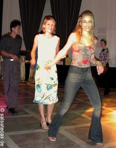 Salsa im Alten Kurhaus (anklicken zum Vergr��ern, mit ALT+F4 wieder schliessen)