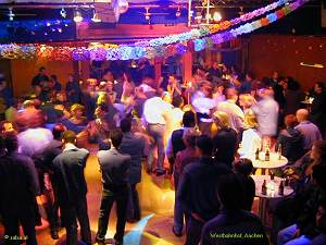 Tanzfl�che - click to enlarge - zum Vergr��ern anklicken (mit ALT+F4 wieder schliessen)