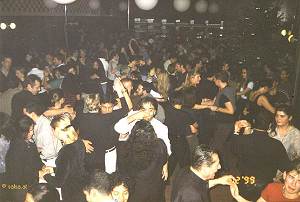 Salsa im Caf� der Kunsthalle in Bonn