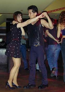 Lisa + Dong-Uk (click to enlarge - anklicken zum Vergr��ern, mit ALT+F4 wieder schliessen)