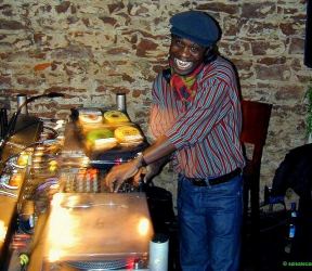 Trier: Salsa im Palais Walderdorff (anklicken zum Vergr��ern - click to enlarge)